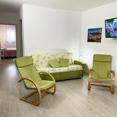 Residence Le Rose カステッランマーレ・デル・ゴルフォ エクステリア 写真